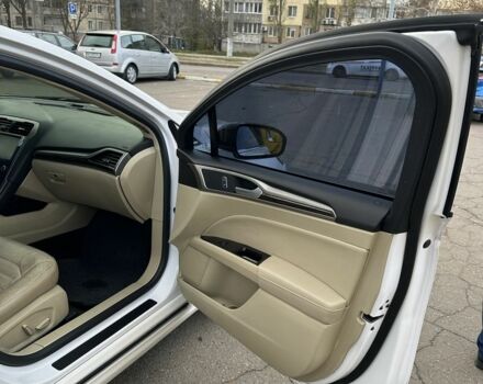 Белый Форд Фьюжн, объемом двигателя 1.5 л и пробегом 200 тыс. км за 7299 $, фото 10 на Automoto.ua