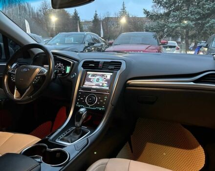Білий Форд Фьюжен, об'ємом двигуна 2 л та пробігом 183 тис. км за 10500 $, фото 16 на Automoto.ua