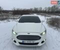 Білий Форд Фьюжен, об'ємом двигуна 2 л та пробігом 248 тис. км за 11250 $, фото 1 на Automoto.ua