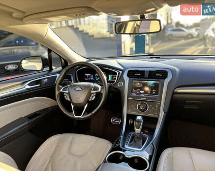 Белый Форд Фьюжн, объемом двигателя 2 л и пробегом 225 тыс. км за 11000 $, фото 18 на Automoto.ua