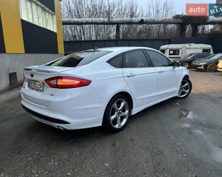 Белый Форд Фьюжн, объемом двигателя 2.49 л и пробегом 253 тыс. км за 9600 $, фото 15 на Automoto.ua