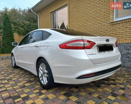 Форд Фьюжн 2014 в Красноград на Automoto.ua Белый Форд Фьюжн, объемом двигателя 2.5 л и пробегом 180 тыс. км за 10500 $, фото 1 на Automoto.ua