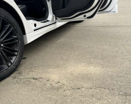 Белый Форд Фьюжн, объемом двигателя 2 л и пробегом 217 тыс. км за 9000 $, фото 16 на Automoto.ua