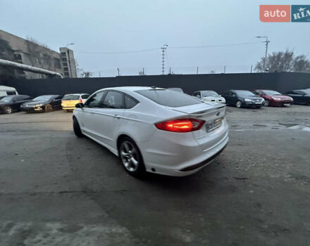 Белый Форд Фьюжн, объемом двигателя 2.49 л и пробегом 253 тыс. км за 9600 $, фото 11 на Automoto.ua