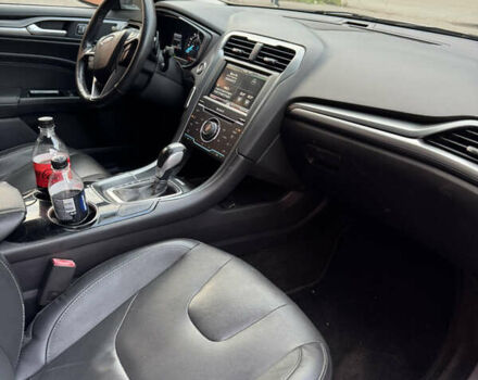 Форд Фьюжн 2014 в Киеве на Automoto.ua Белый Форд Фьюжн, объемом двигателя 2 л и пробегом 284 тыс. км за 9000 $, фото 8 на Automoto.ua
