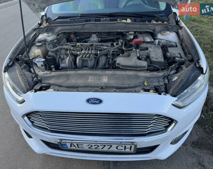 Белый Форд Фьюжн, объемом двигателя 2.5 л и пробегом 147 тыс. км за 11500 $, фото 18 на Automoto.ua