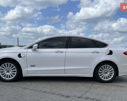 Форд Фьюжн 2014 в Харькове на Automoto.ua Белый Форд Фьюжн, объемом двигателя 2 л и пробегом 113 тыс. км за 14500 $, фото 5 на Automoto.ua