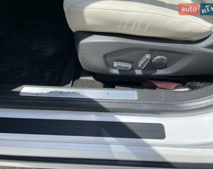 Форд Фьюжн 2014 в Харькове на Automoto.ua Белый Форд Фьюжн, объемом двигателя 2 л и пробегом 113 тыс. км за 14500 $, фото 21 на Automoto.ua