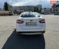 Білий Форд Фьюжен, об'ємом двигуна 2 л та пробігом 170 тис. км за 12500 $, фото 6 на Automoto.ua