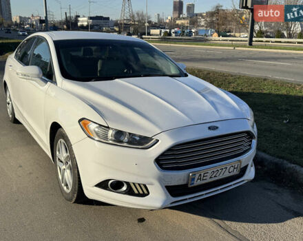 Белый Форд Фьюжн, объемом двигателя 2.5 л и пробегом 147 тыс. км за 11500 $, фото 1 на Automoto.ua