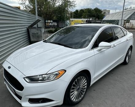 Белый Форд Фьюжн, объемом двигателя 2 л и пробегом 218 тыс. км за 8500 $, фото 1 на Automoto.ua