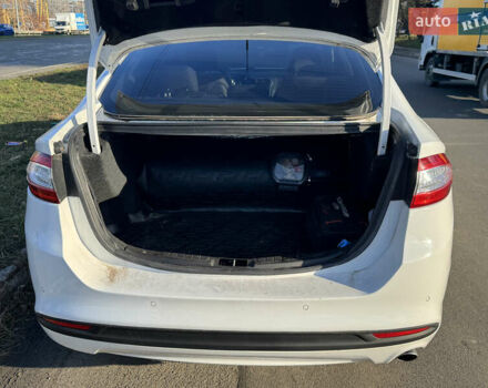 Белый Форд Фьюжн, объемом двигателя 2.5 л и пробегом 147 тыс. км за 11500 $, фото 19 на Automoto.ua