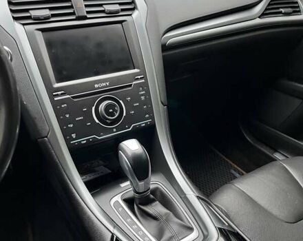 Белый Форд Фьюжн, объемом двигателя 2 л и пробегом 137 тыс. км за 11000 $, фото 28 на Automoto.ua