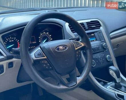 Белый Форд Фьюжн, объемом двигателя 2.5 л и пробегом 178 тыс. км за 7500 $, фото 13 на Automoto.ua