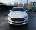 Білий Форд Фьюжен, об'ємом двигуна 2 л та пробігом 187 тис. км за 12500 $, фото 1 на Automoto.ua