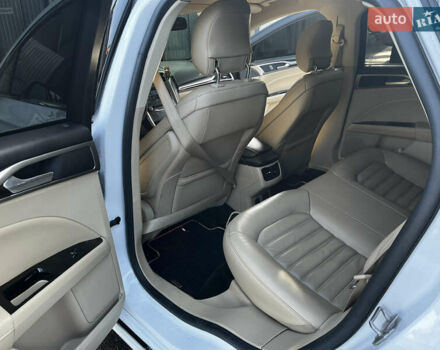 Форд Фьюжн 2014 в Одессе на Automoto.ua Белый Форд Фьюжн, объемом двигателя 2 л и пробегом 186 тыс. км за 12500 $, фото 7 на Automoto.ua