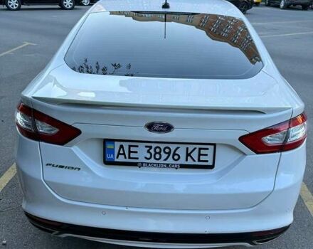 Белый Форд Фьюжн, объемом двигателя 2 л и пробегом 168 тыс. км за 11000 $, фото 5 на Automoto.ua