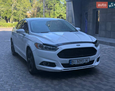 Білий Форд Фьюжен, об'ємом двигуна 1.5 л та пробігом 270 тис. км за 8200 $, фото 1 на Automoto.ua