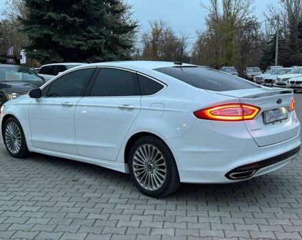 Білий Форд Фьюжен, об'ємом двигуна 2 л та пробігом 183 тис. км за 10500 $, фото 4 на Automoto.ua