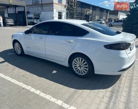Белый Форд Фьюжн, объемом двигателя 2 л и пробегом 174 тыс. км за 11500 $, фото 15 на Automoto.ua