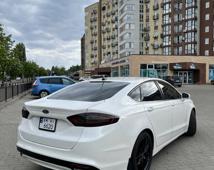 Белый Форд Фьюжн, объемом двигателя 2.5 л и пробегом 180 тыс. км за 13700 $, фото 3 на Automoto.ua