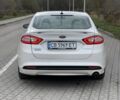 Форд Фьюжн 2014 в Нежине на Automoto.ua Белый Форд Фьюжн, объемом двигателя 2 л и пробегом 266 тыс. км за 11000 $, фото 5 на Automoto.ua