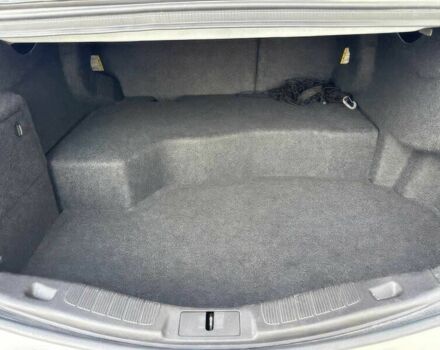 Білий Форд Фьюжен, об'ємом двигуна 2 л та пробігом 88 тис. км за 5900 $, фото 10 на Automoto.ua