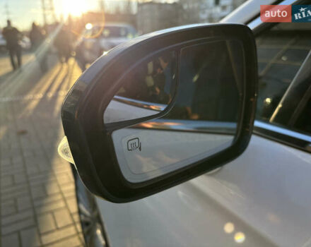 Белый Форд Фьюжн, объемом двигателя 2 л и пробегом 225 тыс. км за 11000 $, фото 23 на Automoto.ua