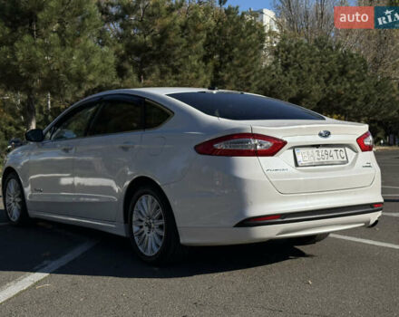 Форд Фьюжен 2014 у Одесі на Automoto.ua Білий Форд Фьюжен, об'ємом двигуна 2 л та пробігом 137 тис. км за 11800 $, фото 6 на Automoto.ua