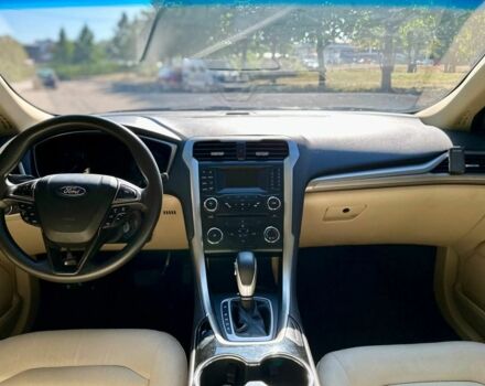 Белый Форд Фьюжн, объемом двигателя 2.5 л и пробегом 149 тыс. км за 10590 $, фото 6 на Automoto.ua