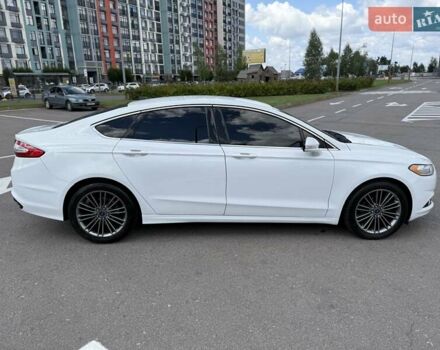 Белый Форд Фьюжн, объемом двигателя 2 л и пробегом 173 тыс. км за 9900 $, фото 4 на Automoto.ua