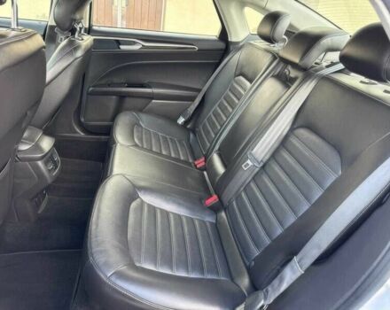 Білий Форд Фьюжен, об'ємом двигуна 2 л та пробігом 88 тис. км за 5900 $, фото 9 на Automoto.ua