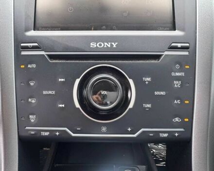 Белый Форд Фьюжн, объемом двигателя 2 л и пробегом 81 тыс. км за 4800 $, фото 8 на Automoto.ua