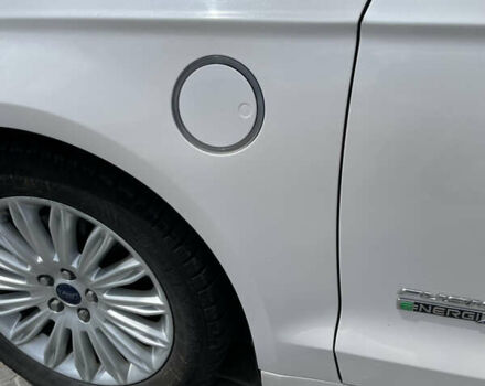 Форд Фьюжн 2014 в Харькове на Automoto.ua Белый Форд Фьюжн, объемом двигателя 2 л и пробегом 113 тыс. км за 14500 $, фото 13 на Automoto.ua