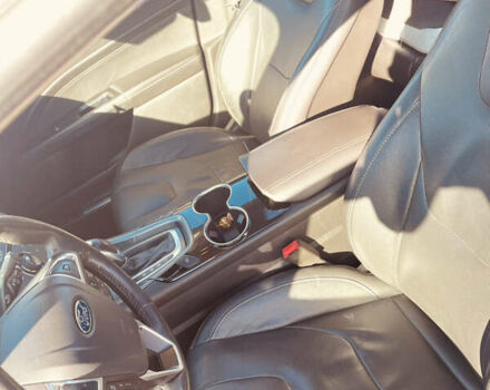 Белый Форд Фьюжн, объемом двигателя 2 л и пробегом 177 тыс. км за 15000 $, фото 23 на Automoto.ua