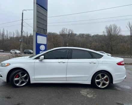 Білий Форд Фьюжен, об'ємом двигуна 2.5 л та пробігом 221 тис. км за 9700 $, фото 1 на Automoto.ua