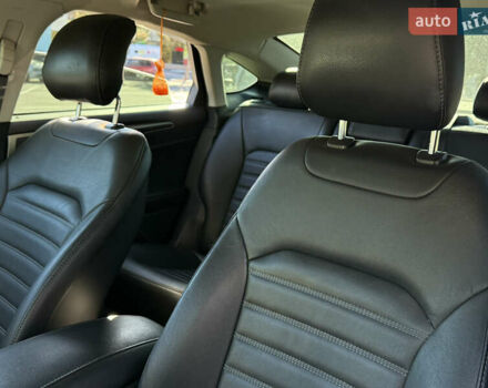 Форд Фьюжен 2014 у Одесі на Automoto.ua Білий Форд Фьюжен, об'ємом двигуна 2 л та пробігом 137 тис. км за 11800 $, фото 14 на Automoto.ua