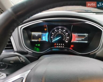 Белый Форд Фьюжн, объемом двигателя 2.5 л и пробегом 216 тыс. км за 8500 $, фото 18 на Automoto.ua