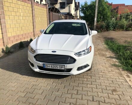 Форд Фьюжн 2014 в Одессе на Automoto.ua Белый Форд Фьюжн, объемом двигателя 2 л и пробегом 168 тыс. км за 12900 $, фото 3 на Automoto.ua