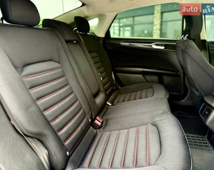 Белый Форд Фьюжн, объемом двигателя 2.5 л и пробегом 137 тыс. км за 10999 $, фото 35 на Automoto.ua