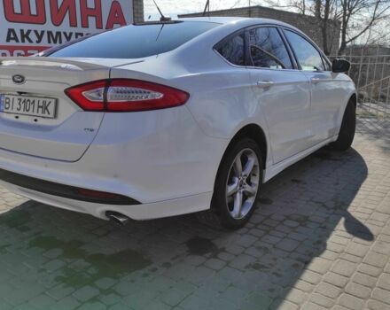 Белый Форд Фьюжн, объемом двигателя 2.5 л и пробегом 2 тыс. км за 9000 $, фото 4 на Automoto.ua