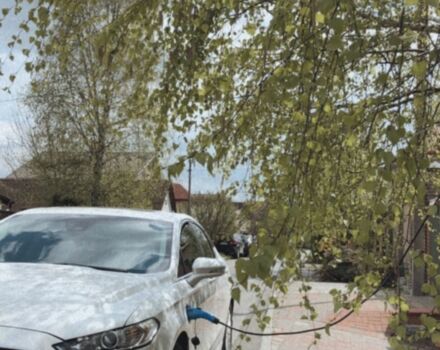 Белый Форд Фьюжн, объемом двигателя 2 л и пробегом 165 тыс. км за 13000 $, фото 4 на Automoto.ua