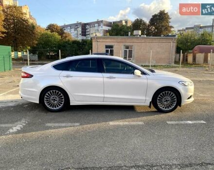 Белый Форд Фьюжн, объемом двигателя 2 л и пробегом 195 тыс. км за 11800 $, фото 3 на Automoto.ua
