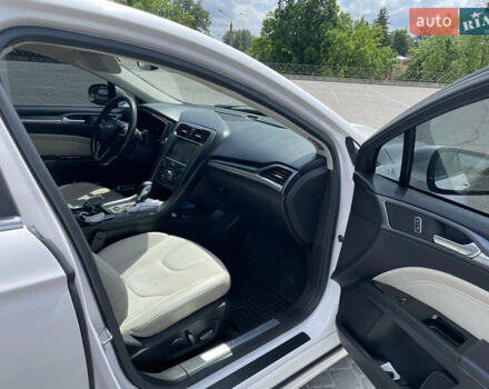 Форд Фьюжн 2014 в Харькове на Automoto.ua Белый Форд Фьюжн, объемом двигателя 2 л и пробегом 113 тыс. км за 14500 $, фото 17 на Automoto.ua