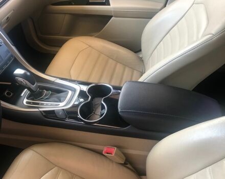 Форд Фьюжн 2014 в Одессе на Automoto.ua Белый Форд Фьюжн, объемом двигателя 2 л и пробегом 168 тыс. км за 12900 $, фото 6 на Automoto.ua