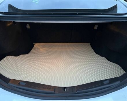 Білий Форд Фьюжен, об'ємом двигуна 2 л та пробігом 183 тис. км за 10500 $, фото 21 на Automoto.ua