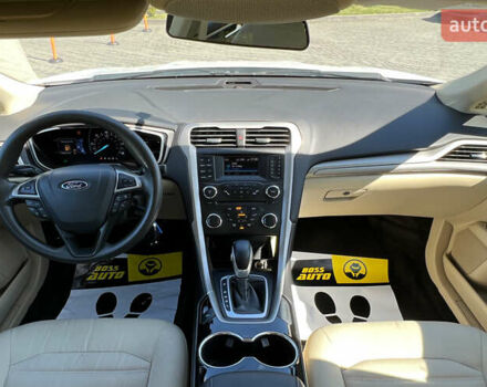 Форд Фьюжн 2014 в Львове на Automoto.ua Белый Форд Фьюжн, объемом двигателя 2 л и пробегом 168 тыс. км за 11999 $, фото 13 на Automoto.ua