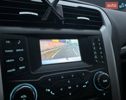 Белый Форд Фьюжн, объемом двигателя 2.49 л и пробегом 253 тыс. км за 9600 $, фото 38 на Automoto.ua