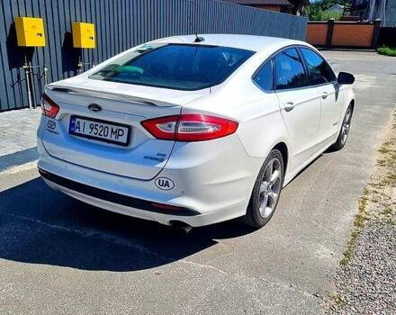 Белый Форд Фьюжн, объемом двигателя 2 л и пробегом 500 тыс. км за 10500 $, фото 2 на Automoto.ua