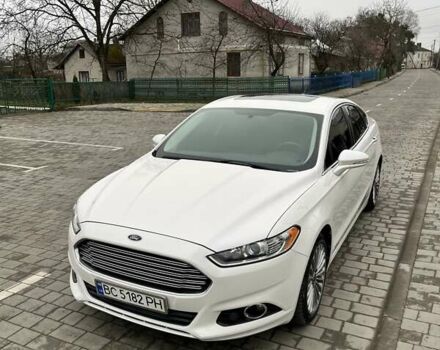 Белый Форд Фьюжн, объемом двигателя 2 л и пробегом 137 тыс. км за 11000 $, фото 2 на Automoto.ua